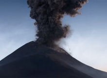 火山喷发C4D动画工程Daniel_Danielsson_volcanic_smoke