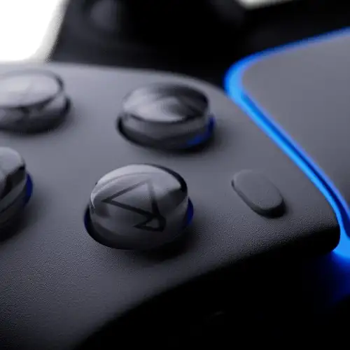 Ps5 render - C4D之家 - 1000312368.jpg