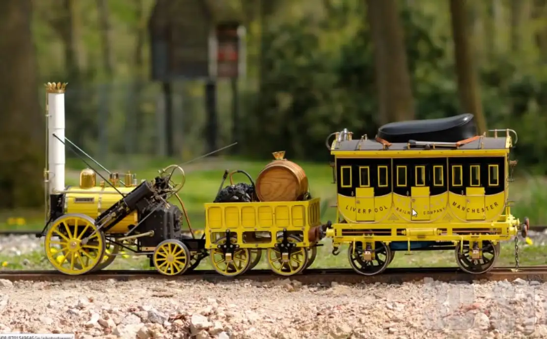 C4D蒸气机车建模视频教程 Steam engine modeling