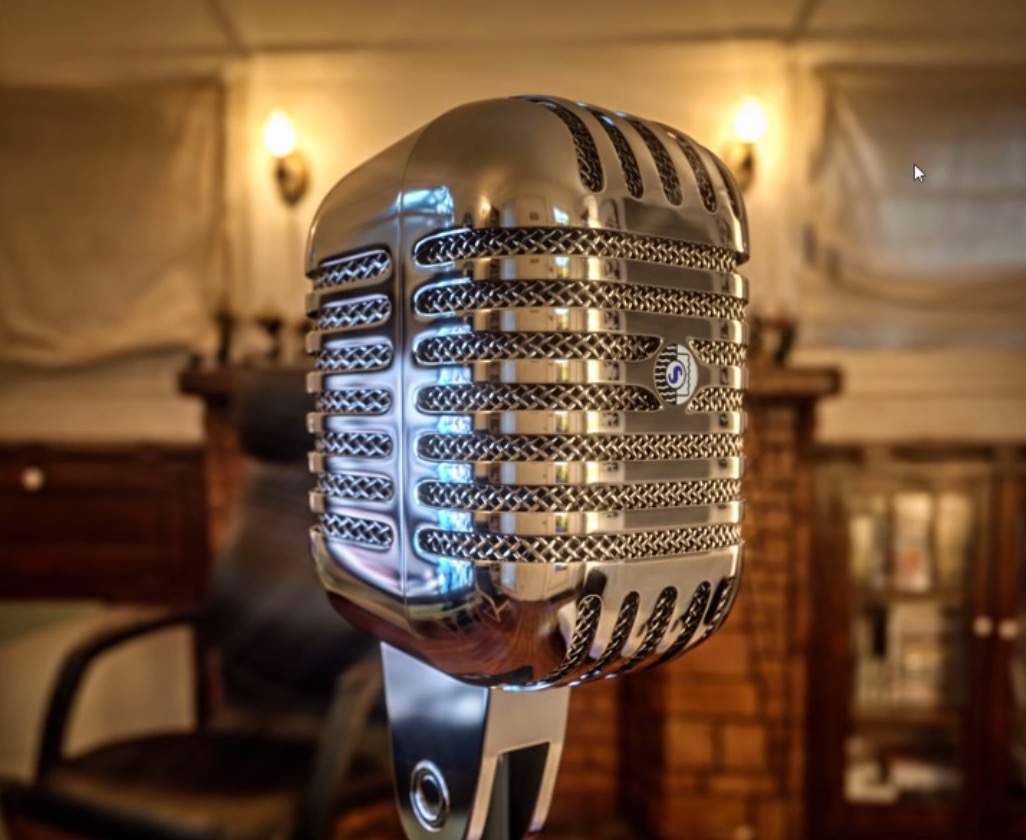 C4D制作一个金属麦克风教程（含工程文件）Shure Microphone Cinema 4D Tutorial