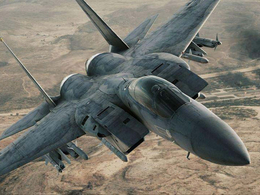 美国F-15E“打击鹰” 战斗机F-15E Strike Eagle