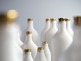 牛奶瓶C4D模型 milk bottles（corona）