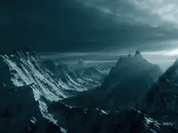雪山逶迤 残阳如血