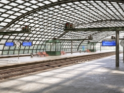 列车侯车月台C4D模型