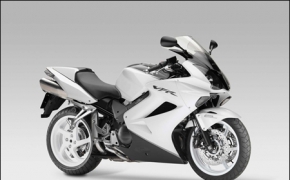 本田VFR800摩托车3D模型 Honda VFR 800 Motorcycle