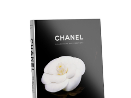 香奈儿系列与创作画册3D模型素材下载Chanel Collections and Creations Book by Thame