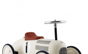 复古骑式合金儿童玩具车C4D模型 Retro Ride On Metal Car by Vilac