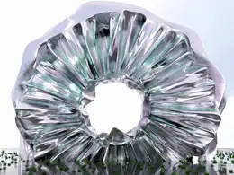 C4D水面上的皱褶圆环创意工程 SILVER SPHINCTER STATUE