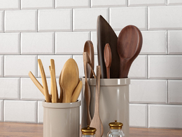 C4D餐具桶木制餐具模型