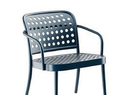 休闲扶手椅舒适座椅（Ton品牌）3D模型素材下载Lounge Armchair by Ton