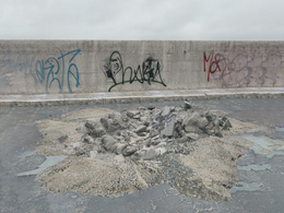 战后损毁模型：砖块建筑垃圾堆