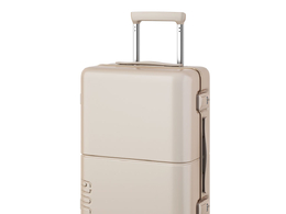 七月旅行箱3D模型素材下载Carry On Trunk Luggage by July