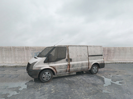 战后损毁模型：破旧的面包车