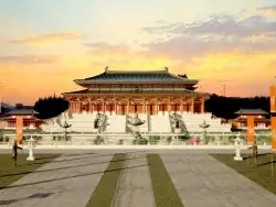 隋唐洛阳城徽猷殿三维建模（Cinema 4D＋VRay）
