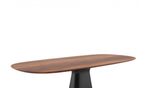 椭圆型的简易餐桌C4D模型 8950 Dining Table by Rolf Benz