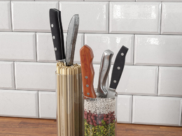 C4D插刀具的瓶子模型