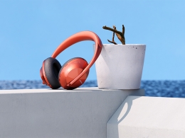 简约蓝天夏日耳机c4d octane模型下载