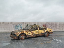 战后损毁车辆模型：生锈破损出租车