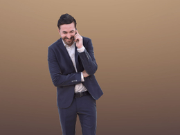 三维扫描写实人物站着微笑接打电话的国外西装大叔