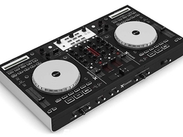 DJ打碟机电音C4D模型(含材质/贴图)