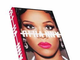 蕾哈娜画册艺术家写真集3D模型素材下载Rihanna Book by Phaidon