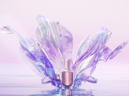 水中的化妆品幻彩霓虹效果