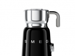 50年代复古奶泡机 (厨房电器)3D模型素材下载Milk Frother 50's Retro Style by Smeg
