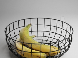 C4D铁筐里的香蕉水果模型 Banana