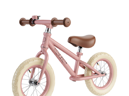 哑光粉色平衡车Little Dutch品牌童车3D模型素材下载Balance Bike Matt Pink by Little