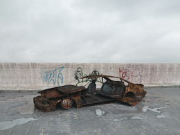 战后损毁车辆模型：烧毁的出租车