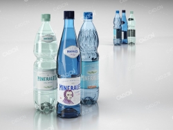 矿泉水瓶 mineral water bottles