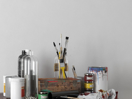 桌台装饰品：绘画美术工具
